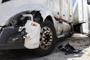 Even a small accident with a semi-truck can cause severe injury. Get help by calling a Paterson, NJ, semi-truck accident lawyer at Morelli Law.