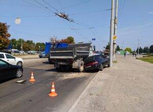 Who Is Liable for Dump Truck Accidents in Huntington?