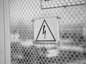 Electrocution Injuries on New York Construction Sites: How Labor Law Establishes Liability